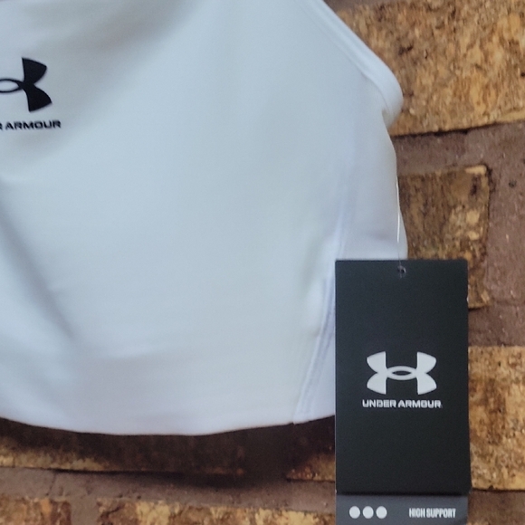 Under Armour White Compression High Support Sports Bra SIZE SMALL Nwt - Picture 8 of 11